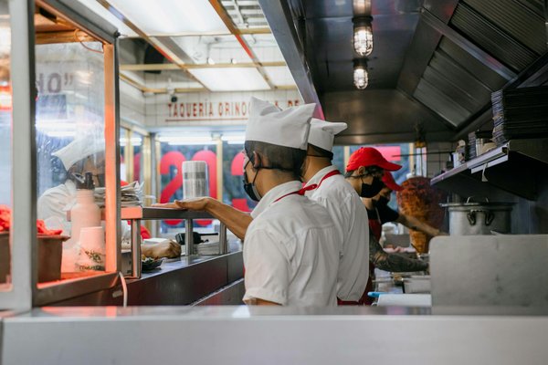 Vente de pizza automatique : conseils à retenir avant d'implanter le distributeur